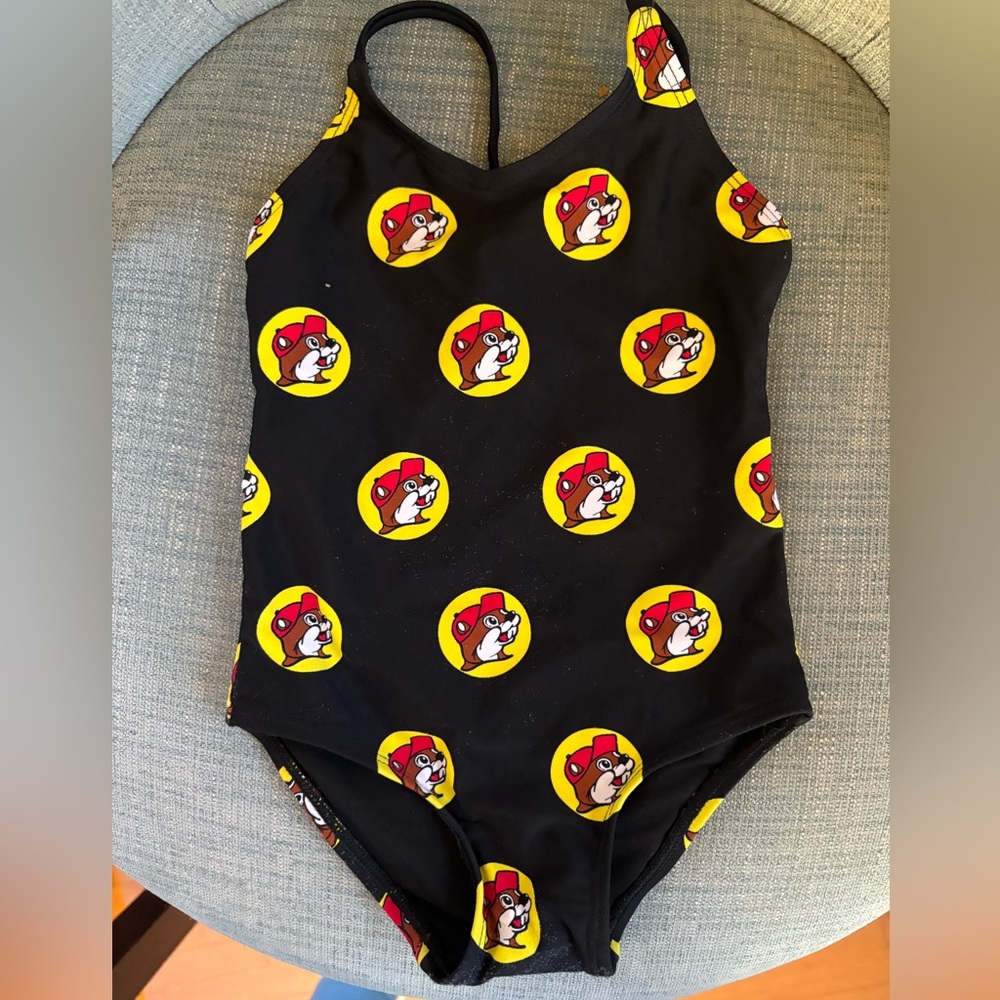 Buccee swimsuit - size 2T